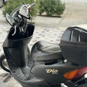 Yamaha Artistic 2016