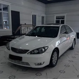 Toyota Camry 2005