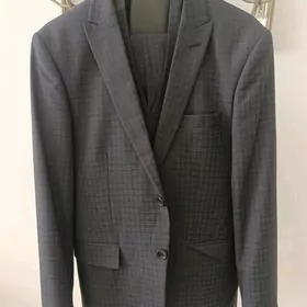 KASTÝUM КОСТЙУМ