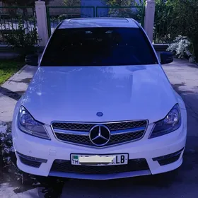 Mercedes-Benz CL65 AMG 2012