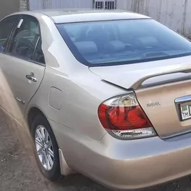 Toyota Camry 2005