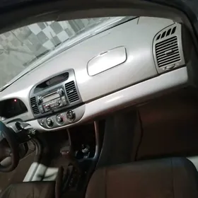 Toyota Camry 2002