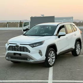 Toyota RAV4 2020