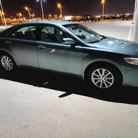 Toyota Camry 2011