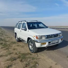 Nissan Pathfinder 1998