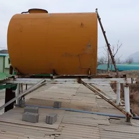 Водяная бочка