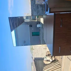 komod,tryumo dlya belya