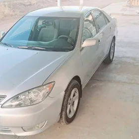 Toyota Camry 2005