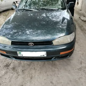 Toyota Camry 1993
