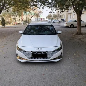 Hyundai Elantra 2021