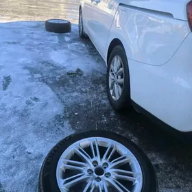 diska avalon touring