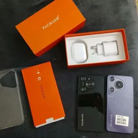 два телефона продам