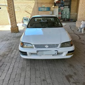 Toyota Corona 1995