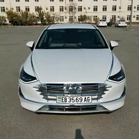 Hyundai Sonata 2021
