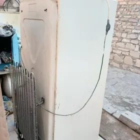 ЗИЛ холаденик