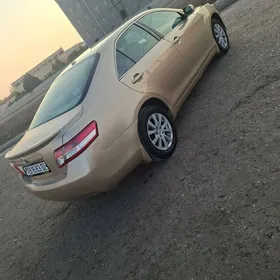 Toyota Camry 2010