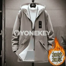 Oglanlar üçin niýetlenen palto