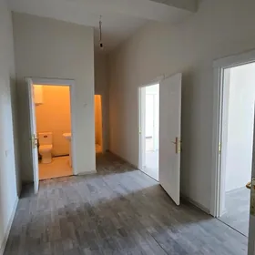 Элитка Рысгал 3этаж 2ком 134м²