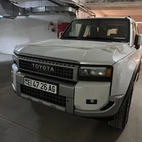 Toyota Land Cruiser Prado 2025