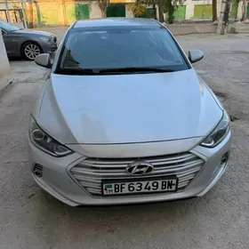 Hyundai Elantra 2016