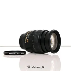 Obyektiv Nikon 18-70mm