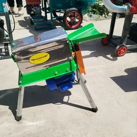 Mekge arassalaýan enjam