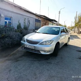 Toyota Camry 2005