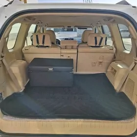 Toyota Land Cruiser Prado 2014