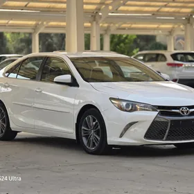 Toyota Camry 2017