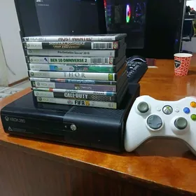 Xbox 360 e