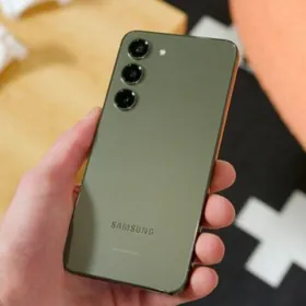 Samsung s23 8/256 green 🟩