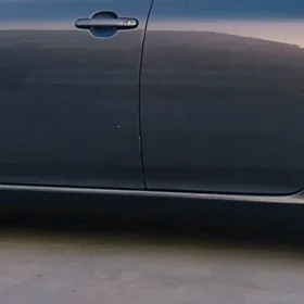 Toyota Corolla 17 diska