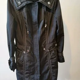 Женский плащ