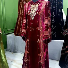 Prokat we Satlyk Toý Köýnekler