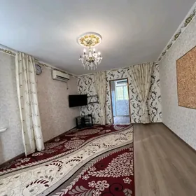 30 мкр 1 ком 1 этаж