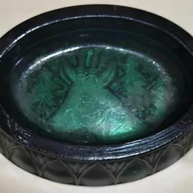 Пепельница, статуэтки