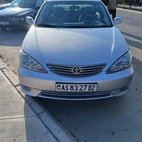Toyota Camry 2005