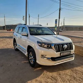 Toyota Land Cruiser Prado 2012