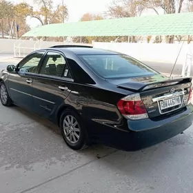 Toyota Camry 2005