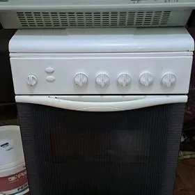 Satlyk vyteźka ve gaz plita