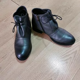 Женская обувь