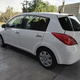 Nissan Versa 2009