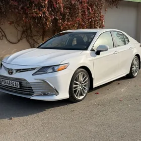 Toyota Camry 2023