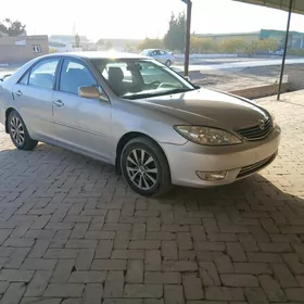 Toyota Camry 2003