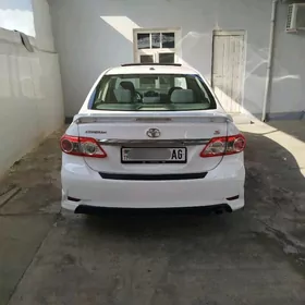 Toyota Corolla 2013