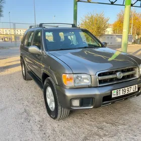 Nissan Pathfinder 2002