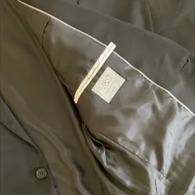 Мужской костюм