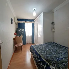 11 мкр! 2 ком-58м²(разд).