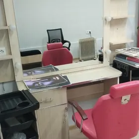 Salona işgär gerek