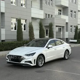 Hyundai Sonata 2022